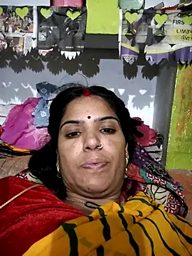 Snapshot of Riya_jaan12 chatting on 05/05/26, 04:15 Riya jaan12 online show from 05/05/26, 04:15