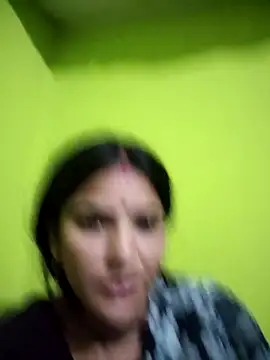 Snapshot of Riya_jaan12 chatting on 05/10/26, 04:28 Riya jaan12 online show from 05/10/26, 04:28