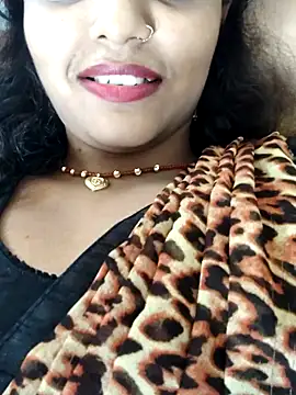 AnanyaKapoor89 online show from 09/18/25, 06:04