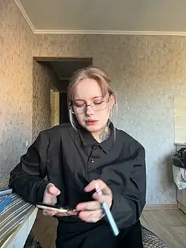 n1ghtcloud online show from 09/24/25, 10:51