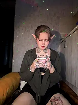 n1ghtcloud online show from 10/02/25, 09:55