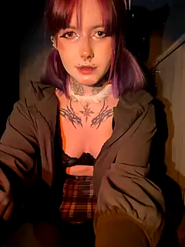 n1ghtcloud online show from 10/07/25, 01:03