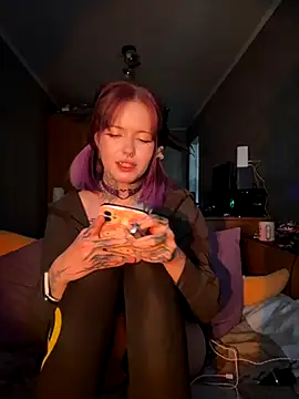 n1ghtcloud online show from 10/14/25, 10:49