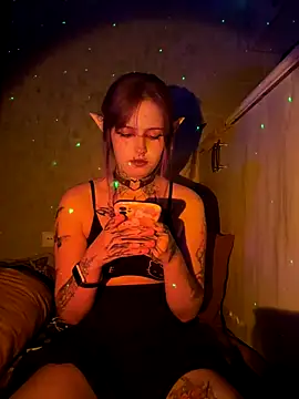 n1ghtcloud online show from 10/28/25, 06:43