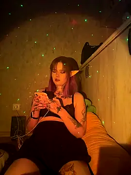 n1ghtcloud online show from 10/30/25, 07:14