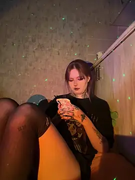 n1ghtcloud online show from 11/05/25, 08:20