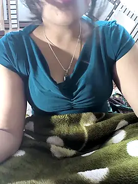 queenbuggi online show from 05/31/26, 04:25