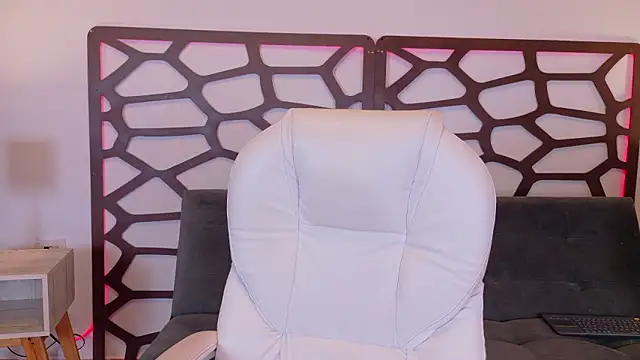 kloe bella online show from 02/13/26, 12:34