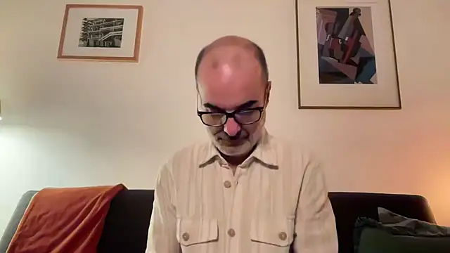 Snapshot of Milkywaymen chatting on 03/15/26, 06:58 Milkywaymen online show from 03/15/26, 06:58