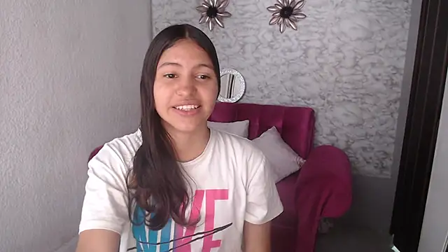 Evagirl69 online show from 09/17/25, 06:20