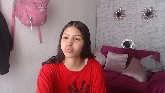 Evagirl69 online show from 11/20/25, 06:40