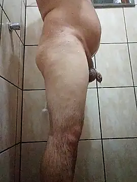 branquinho3 online show from 10/15/25, 02:33