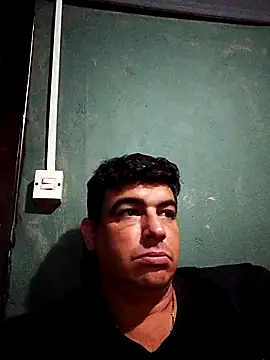 Snapshot of branquinho3 chatting on 04/07/26, 03:23 branquinho3 online show from 04/07/26, 03:23