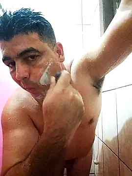 Snapshot of branquinho3 chatting on 04/22/26, 02:47 branquinho3 online show from 04/22/26, 02:47