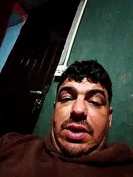 Snapshot of branquinho3 chatting on 05/13/26, 01:58 branquinho3 online show from 05/13/26, 01:58