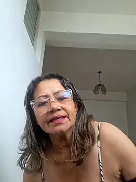 Vickysweeeettt online show from 04/16/26, 01:34