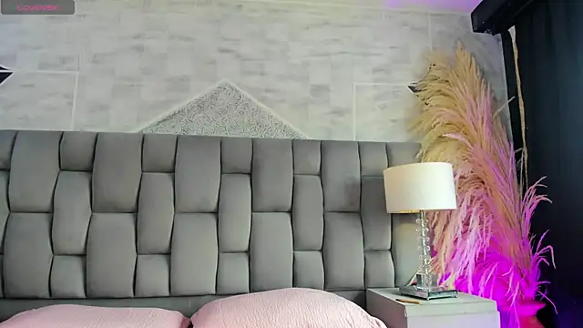 Snapshot of PauliinaBelle_ chatting on 06/13/26, 01:53 PauliinaBelle online show from 06/13/26, 01:53