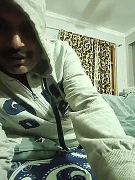 vardh033 online show from 01/10/26, 06:42