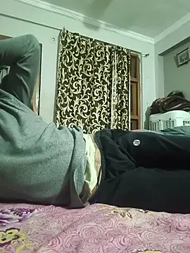 vardh033 online show from 02/14/26, 05:21