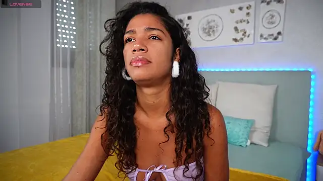 Snapshot of LibertyLust chatting on 10/18/25, 08:37 LibertyLust online show from 10/18/25, 08:37