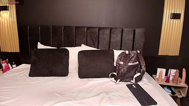 Snapshot of SexyRachel_ chatting on 09/29/25, 11:37 SexyRachel  online show from 09/29/25, 11:37