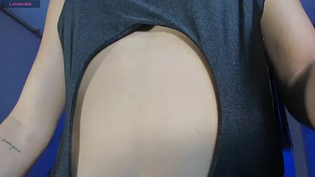 Snapshot of BonnyRose chatting on 04/06/26, 08:10 BonnyRose online show from 04/06/26, 08:10