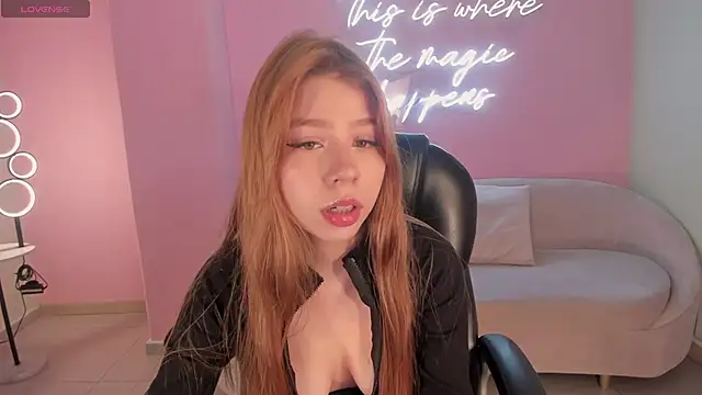 TiffannySins online show from 04/09/26, 06:19