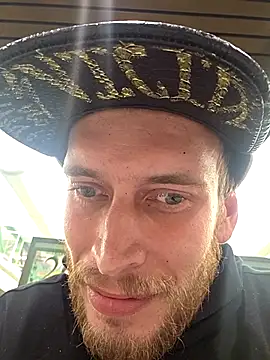 Leshok online show from 11/18/25, 12:49