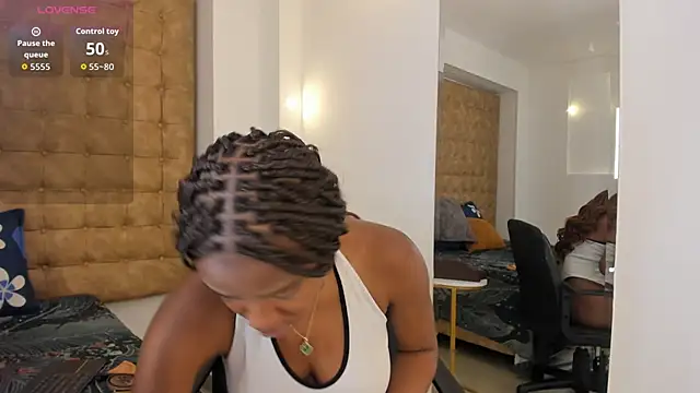 ThaliaOcean online show from 12/15/25, 10:03