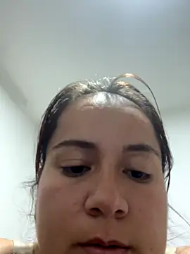 Leonis 0 online show from 09/24/25, 02:15