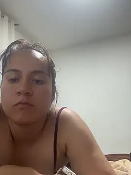 Leonis 0 online show from 10/28/25, 02:04