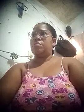 Big ass submissive online show from 03/24/26, 01:16