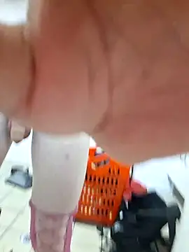 Snapshot of rivocumslut chatting on 04/03/26, 01:58 rivocumslut online show from 04/03/26, 01:58