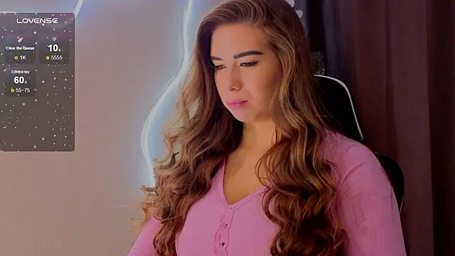 Snapshot of evapuffy chatting on 02/01/26, 10:14 evapuffy online show from 02/01/26, 10:14