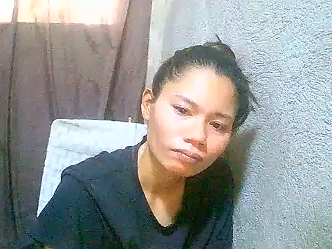 Snapshot of Sweeetgurll chatting on 05/25/26, 01:11 Sweeetgurll online show from 05/25/26, 01:11