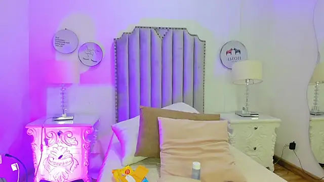 Alison Carde05 online show from 02/16/26, 07:21