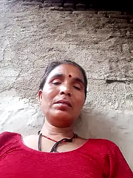 Snapshot of Monika_thakurr chatting on 09/14/25, 12:48 Monika thakurr online show from 09/14/25, 12:48