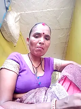 Snapshot of Monika_thakurr chatting on 09/20/25, 08:48 Monika thakurr online show from 09/20/25, 08:48