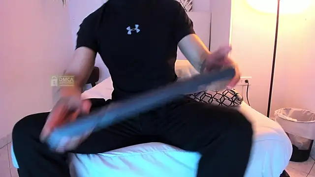 Snapshot of Mr_Klein_69 chatting on 09/09/25, 01:54 Mr Klein 69 online show from 09/09/25, 01:54