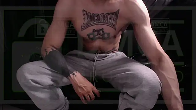 Snapshot of Mr_Klein_69 chatting on 10/30/25, 02:13 Mr Klein 69 online show from 10/30/25, 02:13