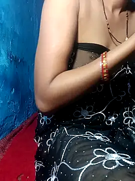 Snapshot of ruchigoutam chatting on 11/04/25, 06:45 ruchigoutam online show from 11/04/25, 06:45