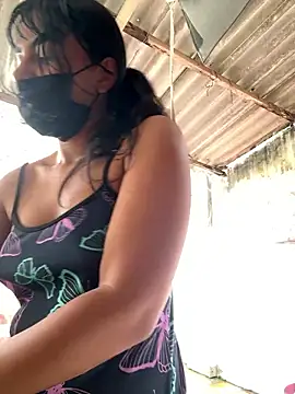 Snapshot of Kyra__Rose chatting on 01/09/26, 07:48 Kyra Rose online show from 01/09/26, 07:48