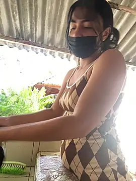 Snapshot of Kyra__Rose chatting on 01/11/26, 07:30 Kyra Rose online show from 01/11/26, 07:30