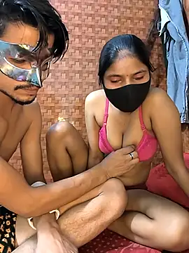 Antique-stickchart-couple online show from 10/24/25, 01:07