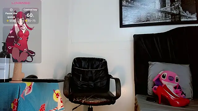 Natasha clifford online show from 11/27/25, 07:32