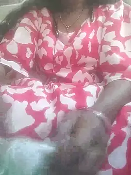hotmahitha online show from 05/11/26, 01:55