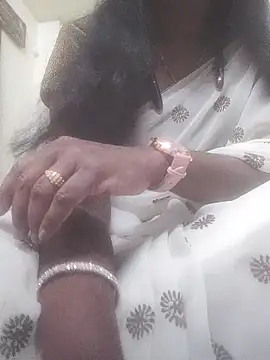 hotmahitha online show from 05/28/26, 08:55