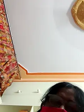 hotmahitha online show from 06/02/26, 04:53