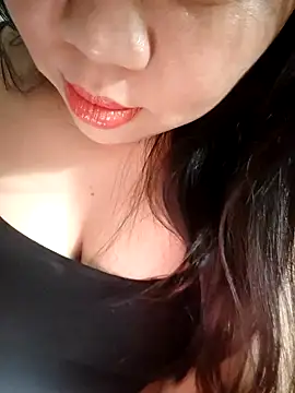 Julyy08 online show from 10/20/25, 09:43