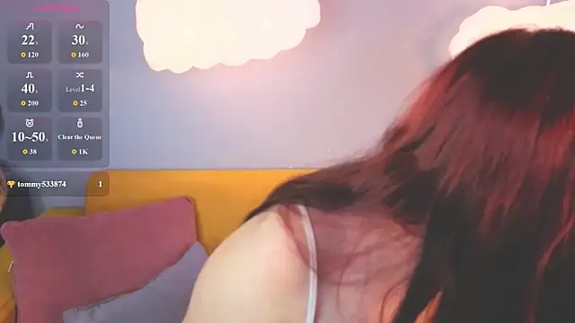Snapshot of Alis_Platt chatting on 07/18/26, 04:05 Alis Platt online show from 07/18/26, 04:05